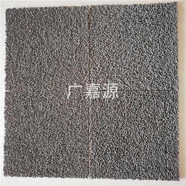 廣嘉源新材料生產(chǎn)的通孔型泡沫鋁，使得泡沫鋁結(jié)構(gòu)更加符合吸音結(jié)構(gòu)。